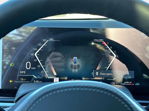 New 2026 BMW X5 sDrive40i w/ M Sport Package image 25