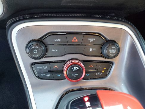 Used 2021 Dodge Challenger SXT w/ Blacktop Package image 22