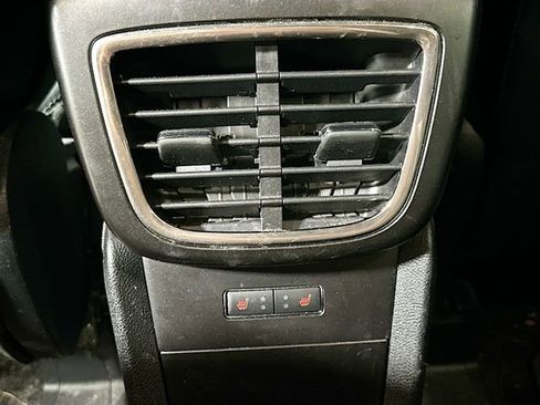 Used 2019 Lincoln Nautilus Select image 27