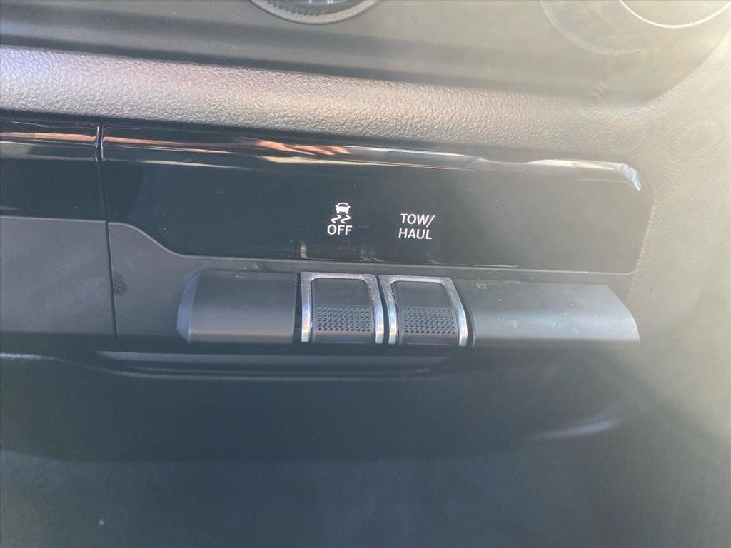 Used 2022 RAM 1500 Big Horn AWD/4WD image 13