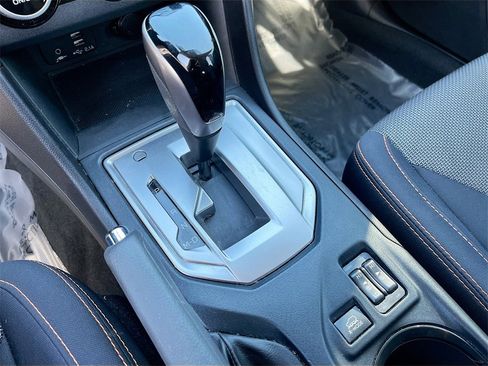 Used 2023 Subaru Crosstrek 2.0i Premium image 16