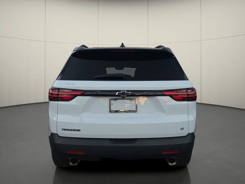 Used 2023 Chevrolet Traverse LT image 7