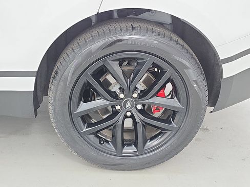 Certified 2025 Land Rover Range Rover Velar S image 34