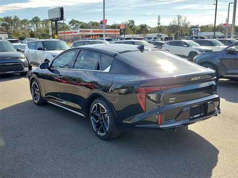 New 2026 Kia K4 GT-Line image 4