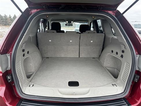 Used 2013 Jeep Grand Cherokee Laredo w/ Laredo E Group image 17