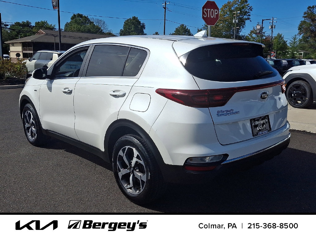 Certified 2022 Kia Sportage LX AWD/4WD image 8
