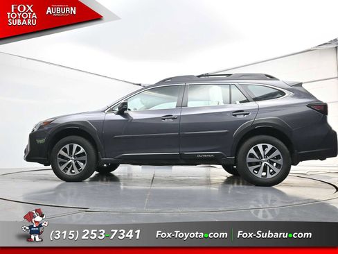 Used 2024 Subaru Outback AWD/4WD image 26