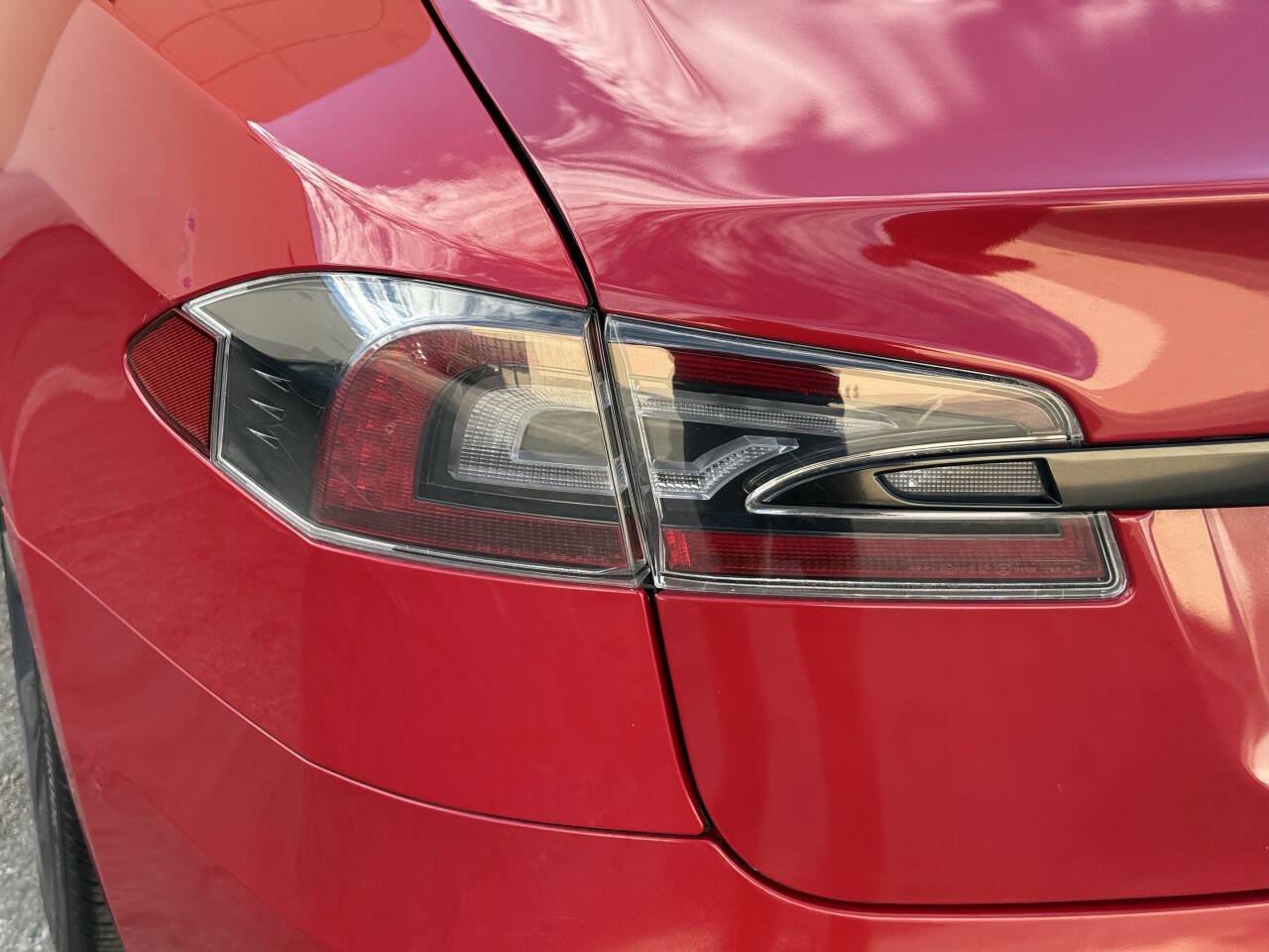 Used 2020 Tesla Model S Long Range Plus AWD/4WD image 12