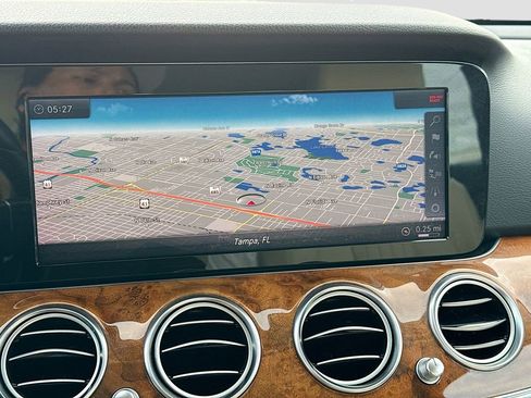 Used 2018 Mercedes-Benz E 300 w/ Premium 1 Package image 31