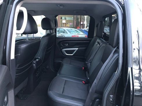 Used 2017 Nissan Titan PRO-4X AWD/4WD image 11
