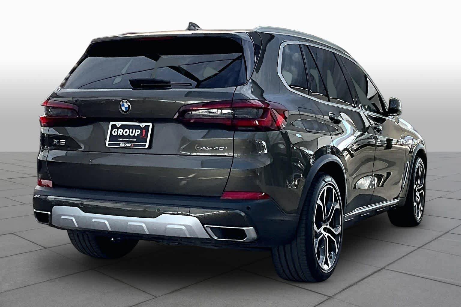 Used 2021 BMW X5 sDrive40i w/ Premium Package RWD image 12