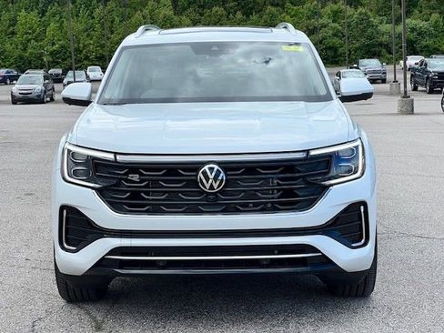 New 2026 Volkswagen Atlas SEL Premium R-Line image 9