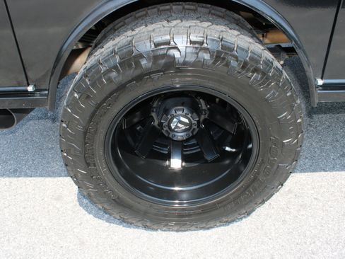Used 2021 Chevrolet Silverado 3500 High Country AWD/4WD image 12