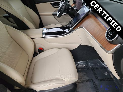 Certified 2023 Mercedes-Benz GLC 300 4MATIC image 3