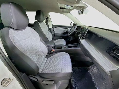 New 2026 Volkswagen Tiguan S image 29