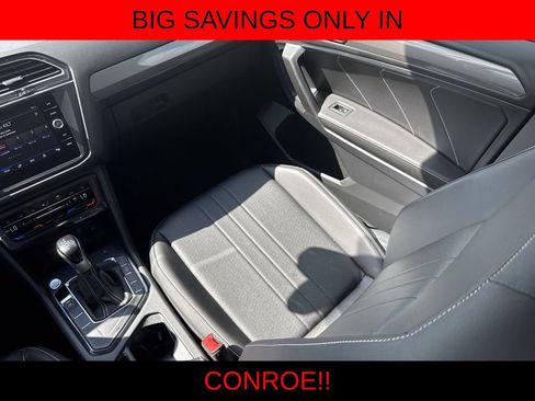 Used 2022 Volkswagen Tiguan SE FWD image 27