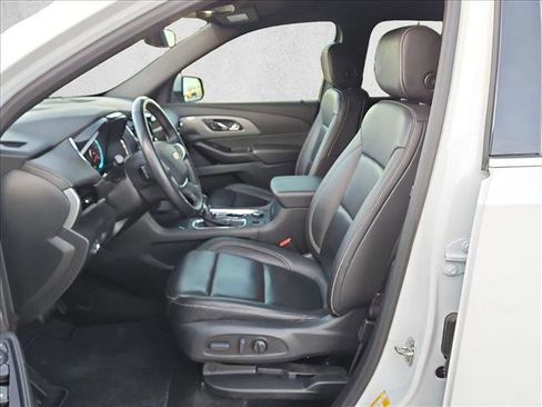 Certified 2023 Chevrolet Traverse LT image 15