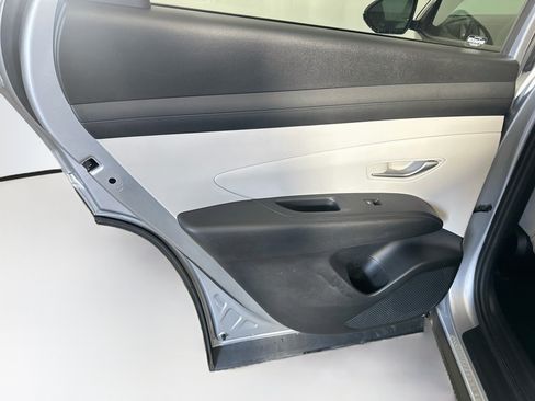 Used 2025 Hyundai Tucson SEL AWD/4WD image 26