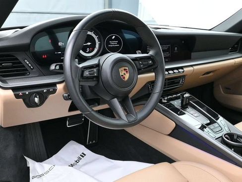 Certified 2024 Porsche 911 Carrera RWD image 5