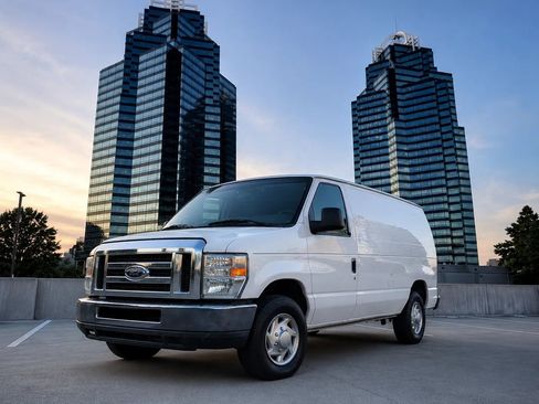 Used 2013 Ford E-150 and Econoline 150 w/ Commercial Cargo Van Pkg RWD image 1