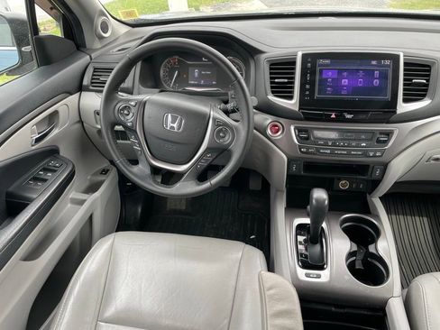 Used 2017 Honda Pilot EX-L image 8