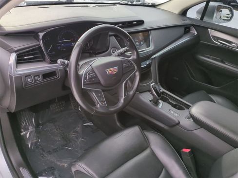 Used 2019 Cadillac XT5 Premium Luxury image 10