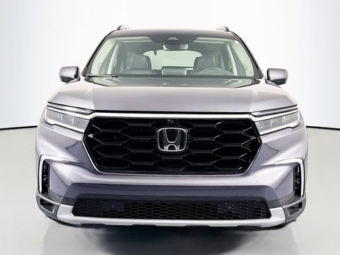 Certified 2023 Honda Pilot Elite image 2