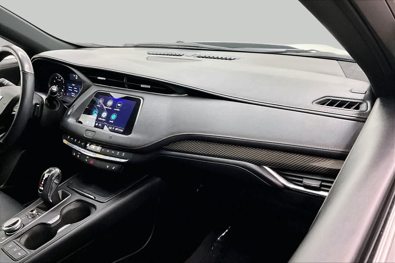 Used 2019 Cadillac XT4 Sport FWD image 18