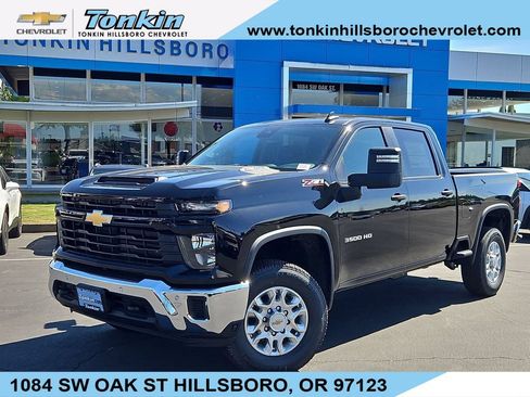 New 2026 Chevrolet Silverado 3500 W/T w/ WT/CX Safety Package AWD/4WD image 1