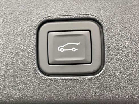 New 2026 Cadillac Lyriq Sport image 11