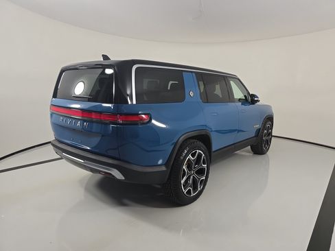 Used 2024 Rivian R1S Adventure Quad AWD/4WD image 5