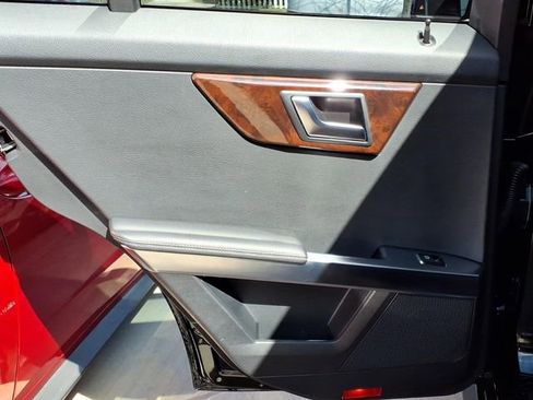 Used 2014 Mercedes-Benz GLK 350 4MATIC image 13