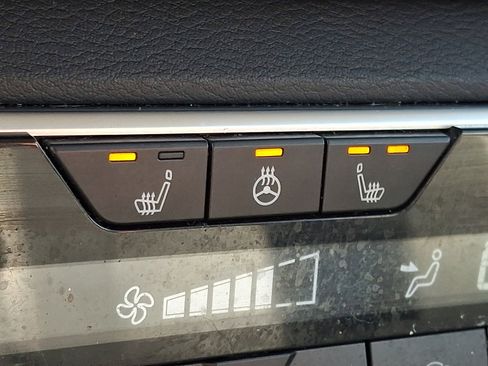 Used 2019 Nissan Altima 2.5 SL FWD image 24