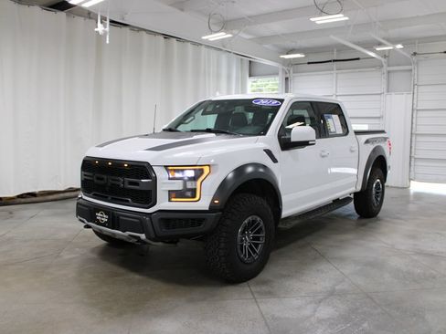 Used 2019 Ford F150 Raptor w/ Equipment Group 802A Luxury AWD/4WD image 4