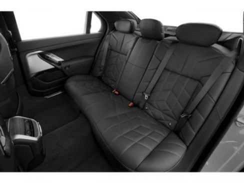 Used 2023 BMW 760i xDrive w/ Parking Assistance Package image 16