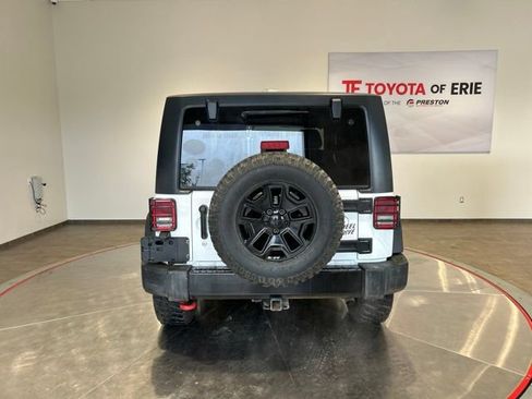 Used 2017 Jeep Wrangler Sport AWD/4WD image 6