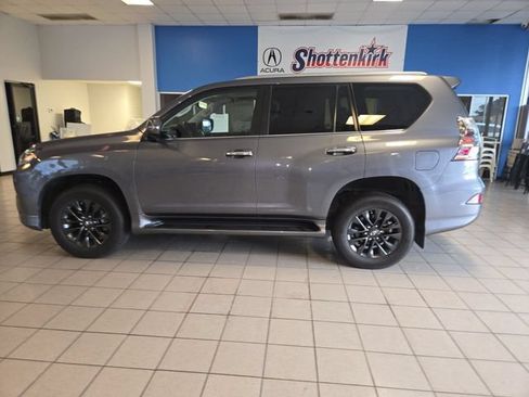 Used 2023 Lexus GX 460 Premium w/ Premium Plus Package AWD/4WD image 5