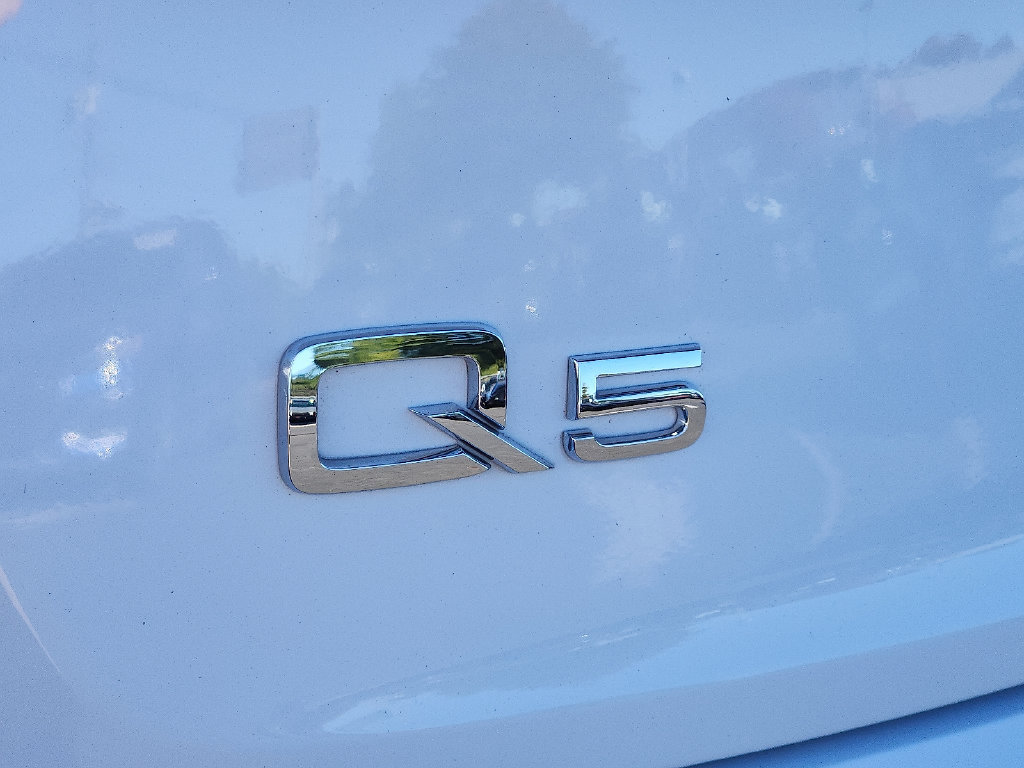 Certified 2024 Audi Q5 2.0T Premium Plus AWD/4WD image 28