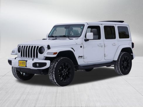 Certified 2023 Jeep Wrangler Unlimited Sahara image 3