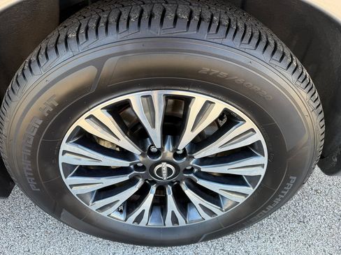 Used 2021 Nissan Armada SL w/ Midnight Edition Package image 12