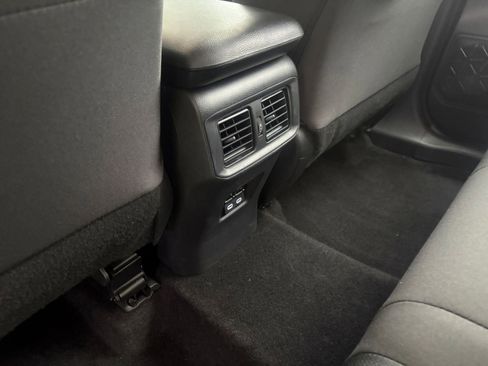 Used 2025 Toyota RAV4 XLE image 25