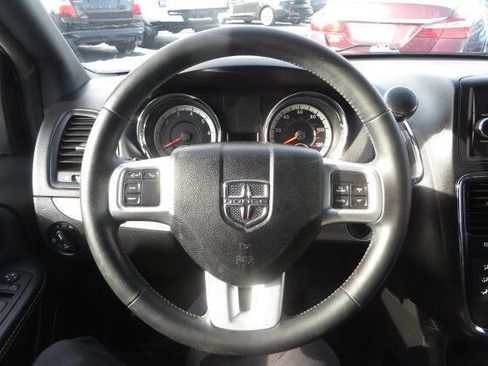 Used 2015 Dodge Grand Caravan SXT w/ Blacktop Package image 44