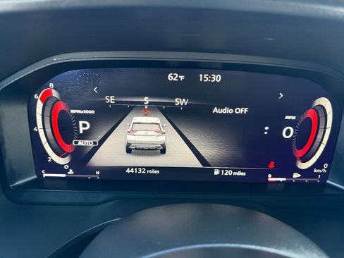 Used 2023 Nissan Rogue Platinum image 39