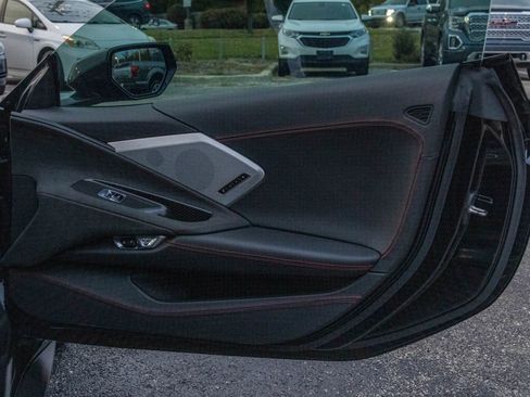 Used 2020 Chevrolet Corvette Stingray Premium Cpe w/ 3LT Preferred Equipment Group image 37