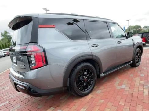 Used 2025 Nissan Armada PRO-4X w/ Pro-4X Premium Package AWD/4WD image 9