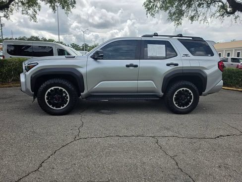 Used 2025 Toyota 4Runner TRD Off-Road AWD/4WD image 2