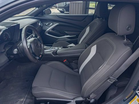 Used 2023 Chevrolet Camaro SS RWD image 8