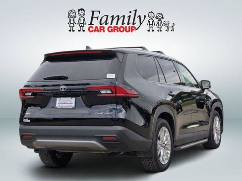 Certified 2026 Toyota Grand Highlander AWD image 4