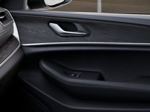 New 2025 Jeep Grand Cherokee Limited w/ Luxury Tech Group II image 25