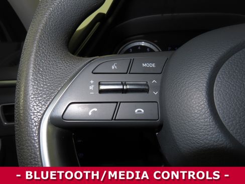 Used 2022 Hyundai Sonata SE image 12